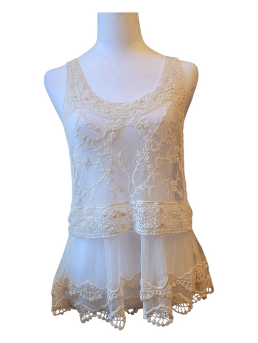 Eclipse Ivory Crochet Lace Camisole